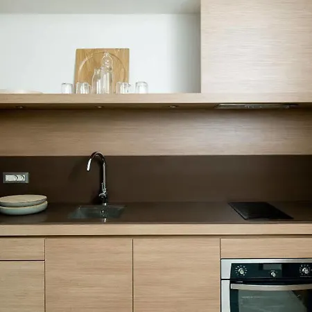 Eric Vokel Hotel 3*