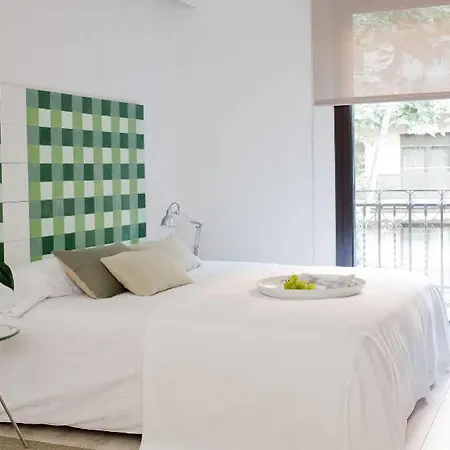 Eric Vokel 3* Barcelona